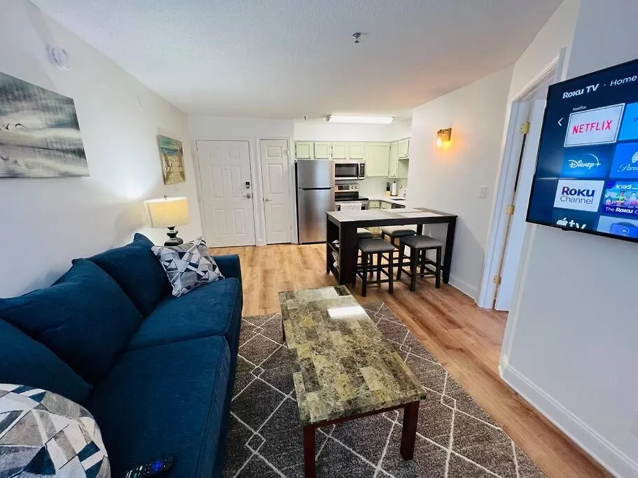Apartment Tommy Bahama 1 Bedroom-Walk To Restaurants ,Pool-3Mi Beach! Destin