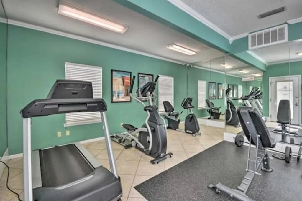 Apartment Tommy Bahama 1 Bedroom-Walk To Restaurants ,Pool-3Mi Beach! Destin