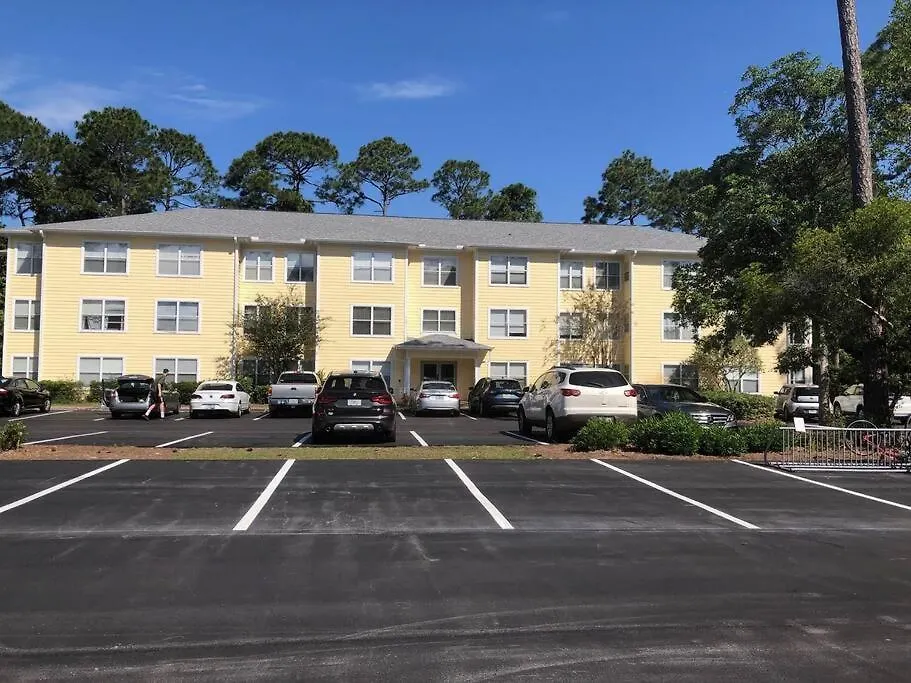 Tommy Bahama 1 Bedroom-Walk To Restaurants ,Pool-3Mi Beach! Destin United States